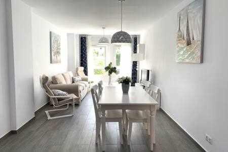 Apartamento Centro Torremolinos Con Parking Exterior foto